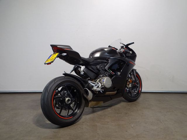 ducati - panigale-v2