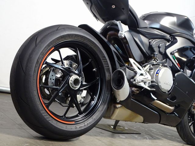 ducati - panigale-v2