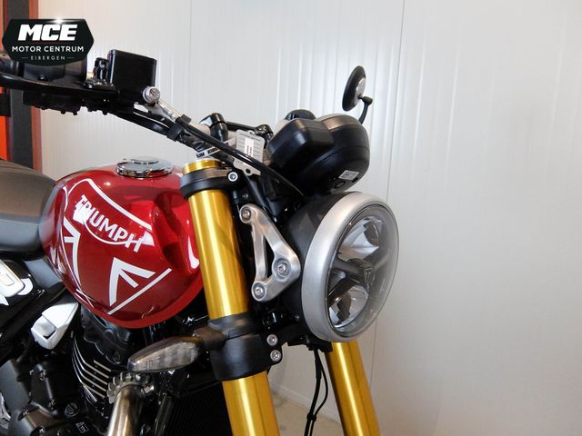triumph - speed-400