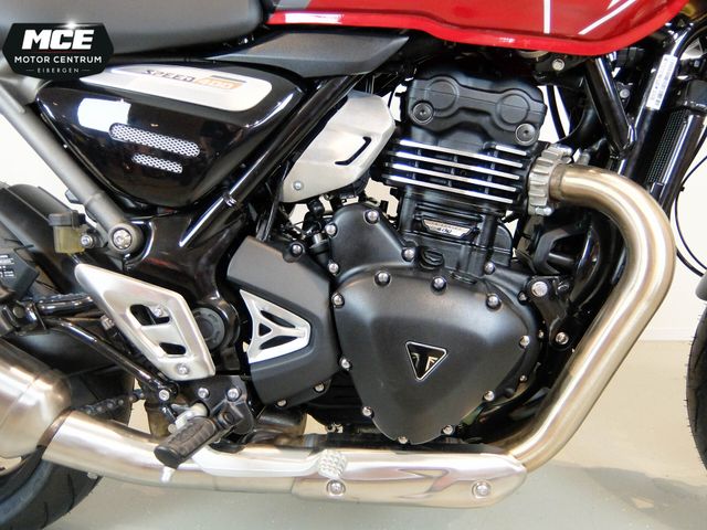 triumph - speed-400