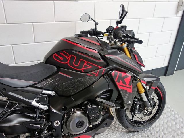 suzuki - gsx-s-1000