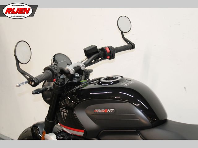 triumph - trident-660