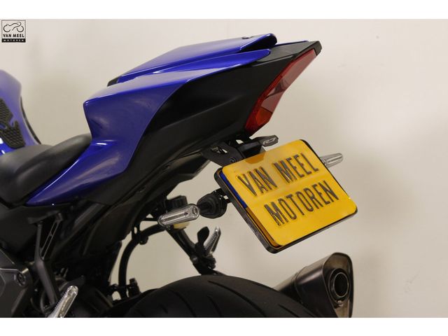 yamaha - r7
