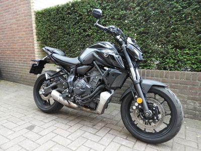 YAMAHA MT 07 ABS – foto 3