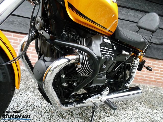 moto-guzzi - v-9-roamer