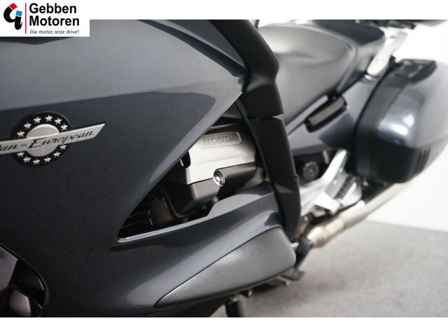 honda - st-1300-pan-european
