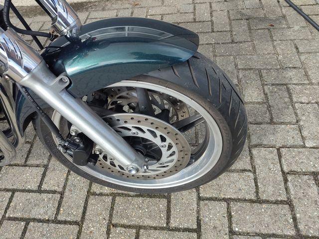 honda - cb-750-seven-fifty