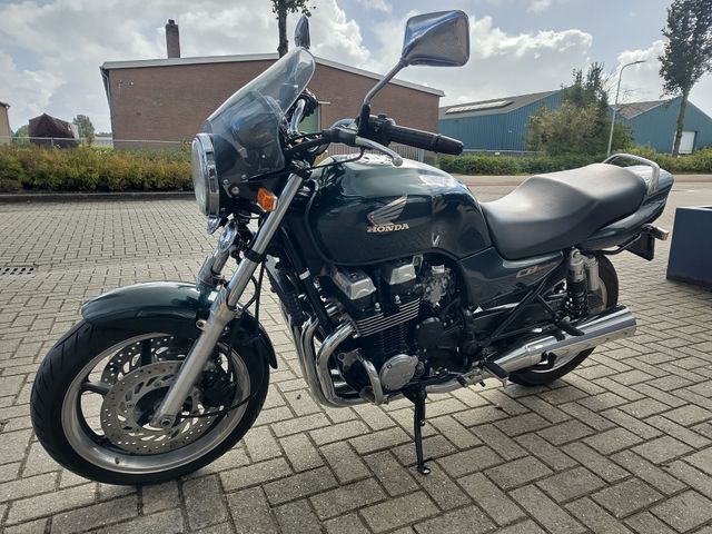 honda - cb-750-seven-fifty