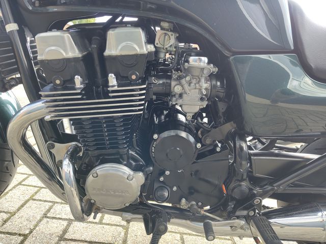 honda - cb-750-seven-fifty