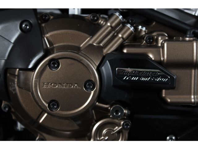 honda - crf-1100-l-africa-twin-dct