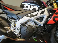 Aprilia Tuono V4 Factory 2024 occasion – foto 6 van 8