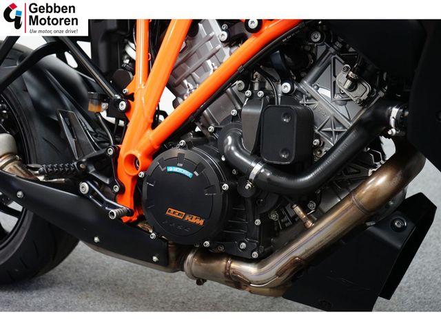 ktm - 1290-super-duke-gt