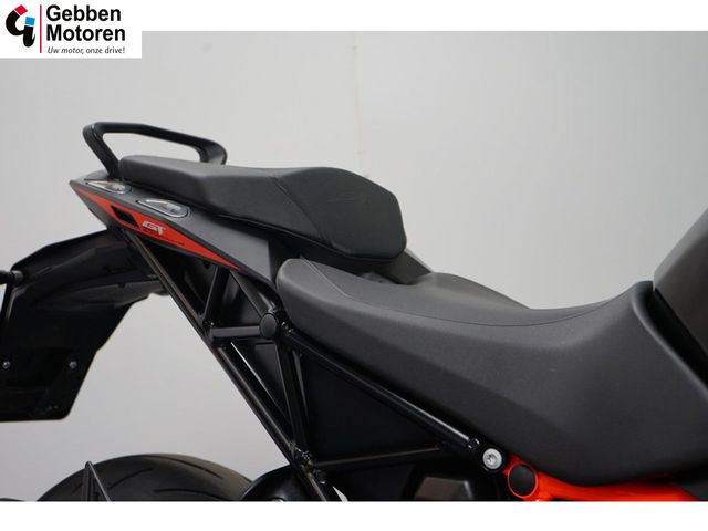 ktm - 1290-super-duke-gt