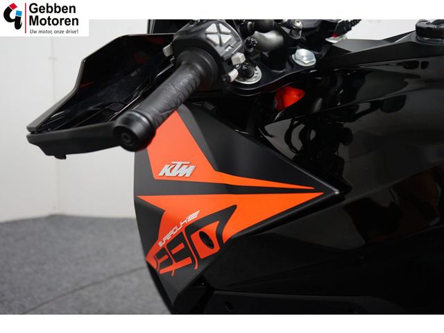 ktm - 1290-super-duke-gt