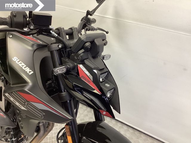 suzuki - gsx-8s