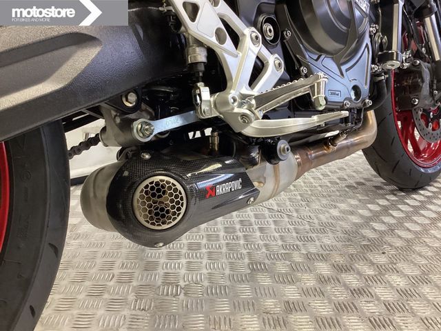 suzuki - gsx-8s