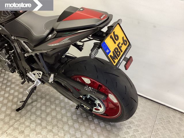 suzuki - gsx-8s