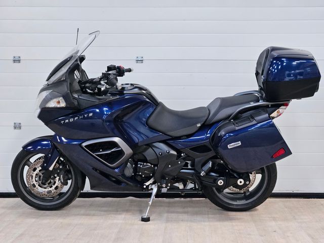triumph - trophy-1215-se