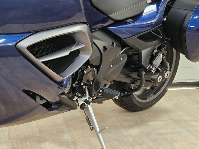 triumph - trophy-1215-se