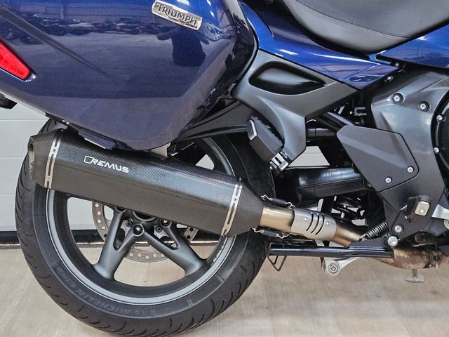 triumph - trophy-1215-se