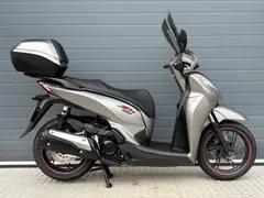 Honda SH 300i / ABS 2020 occasion – foto 2 van 12