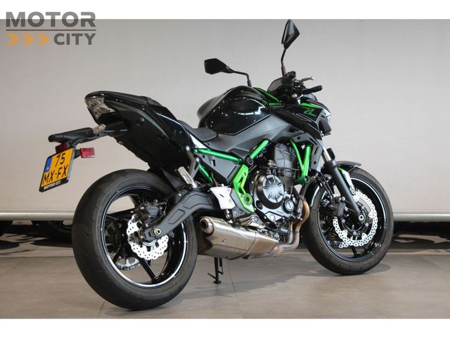 kawasaki - z650