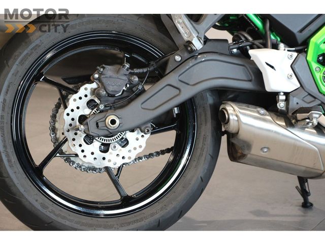 kawasaki - z650