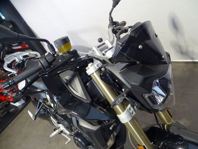 bmw - f-800-r