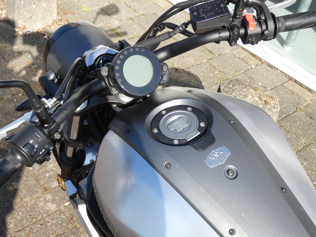 yamaha - xsr-700-abs