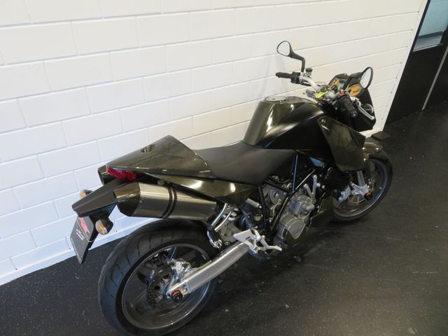 ktm - 990-super-duke