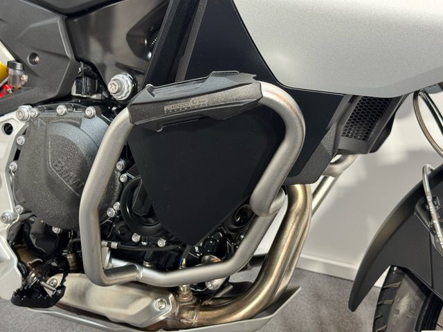 bmw - f-900-gs-adventure