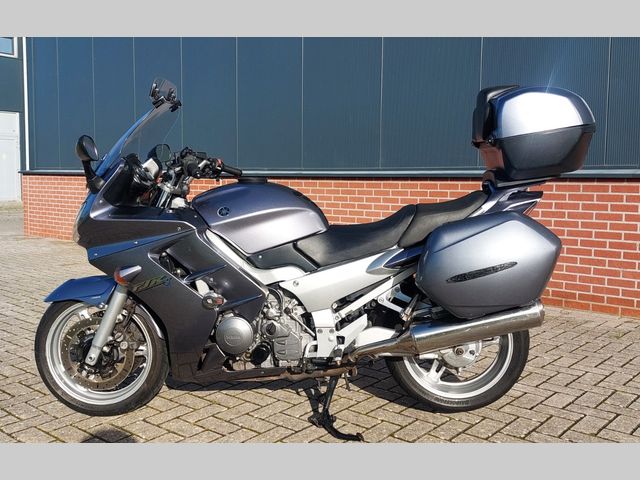 yamaha - fjr-1300