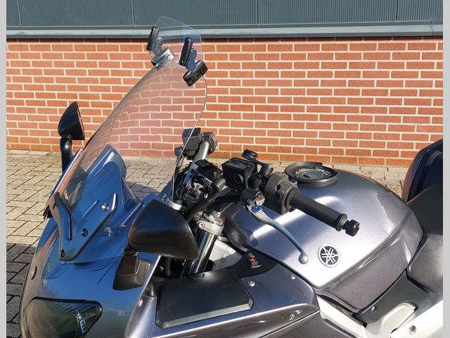 yamaha - fjr-1300