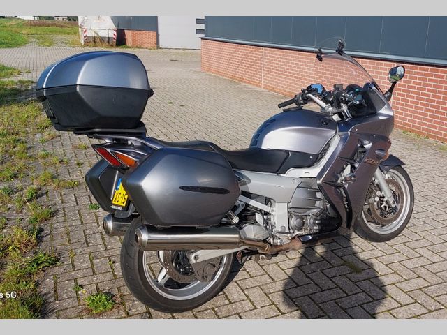yamaha - fjr-1300