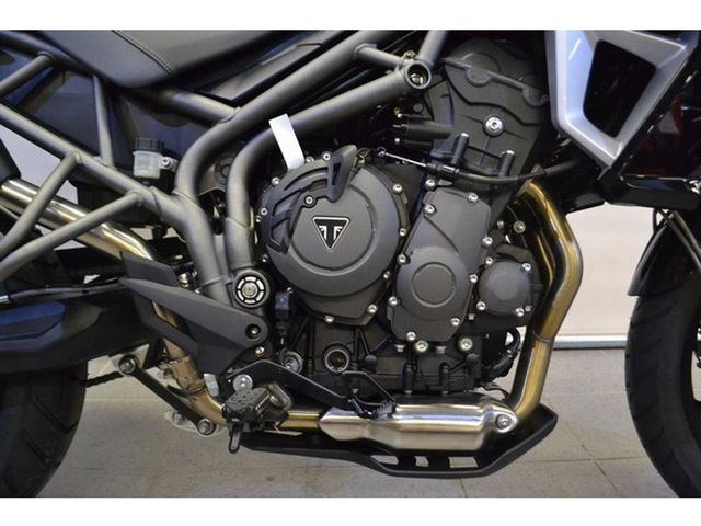 triumph - tiger-800-xr