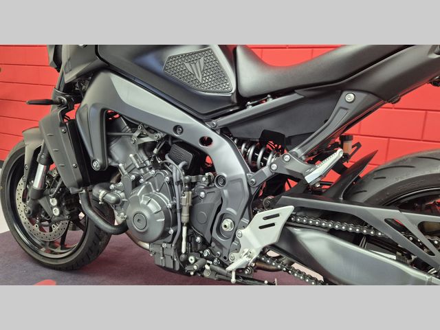 yamaha - mt-09-abs
