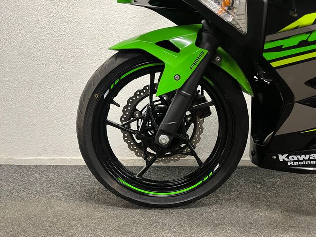 kawasaki - ninja-400-krt-edition