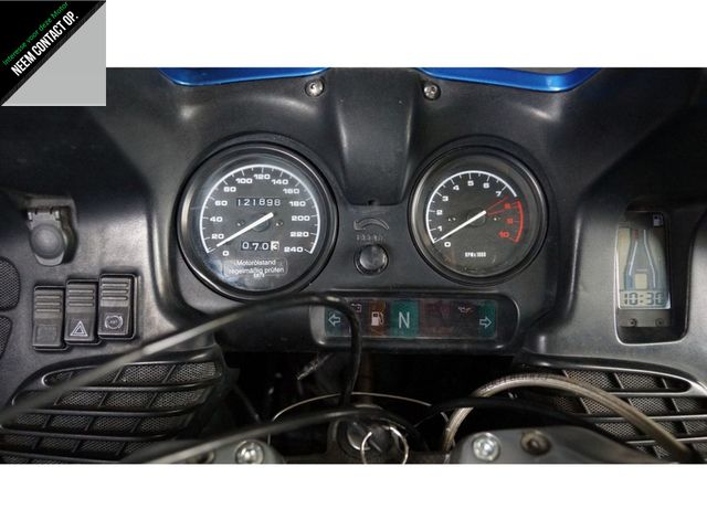bmw - r-1100-rt