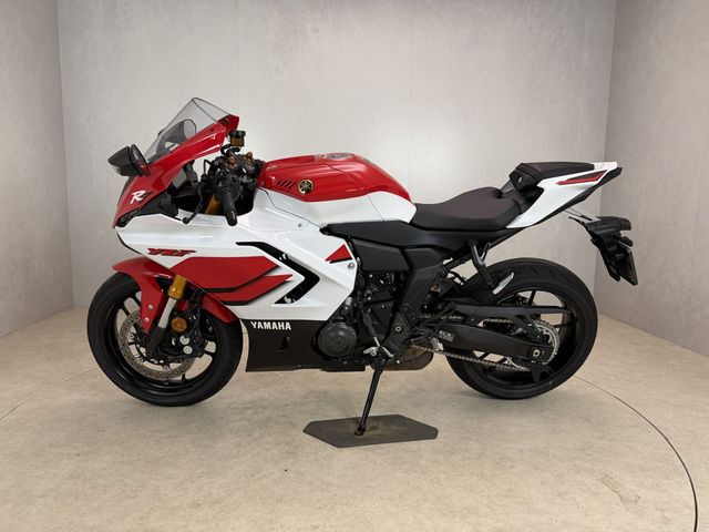 yamaha - yzf-r7-world-gp-60th-anniversary