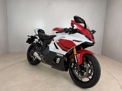 YAMAHA YZF R7 WORLD GP 60TH ANNIVERSARY – foto 2