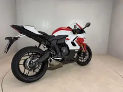 Yamaha YZF R7 70th Anniversary 2026 occasion – foto 3 van 12