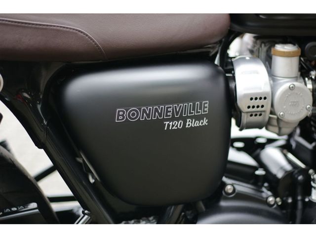 triumph - bonneville-t-120-black