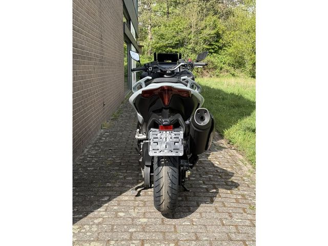 yamaha - tmax-560