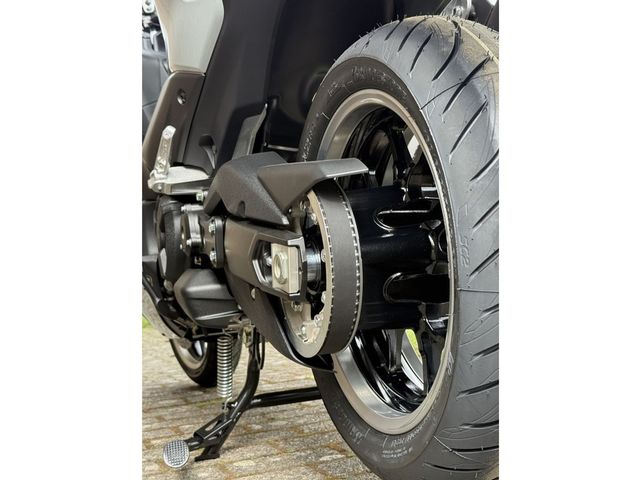 yamaha - tmax-560