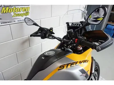 MOTO GUZZI STELVIO – foto 4