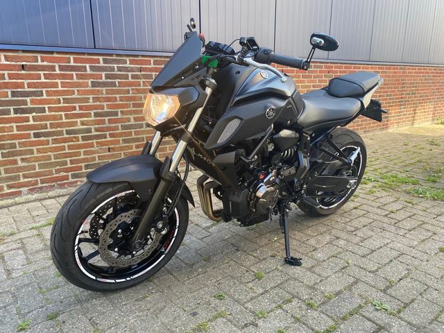 yamaha - mt-07-abs
