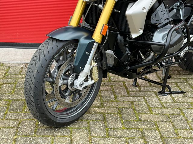 bmw - r-1250-r