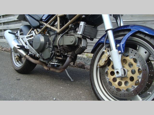 ducati - m-750