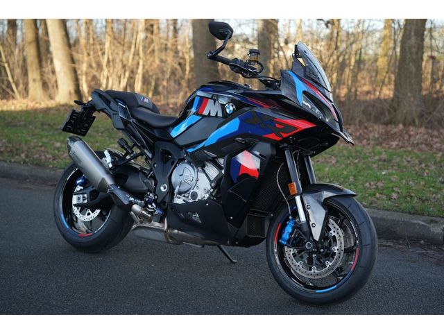 bmw - m-1000-xr