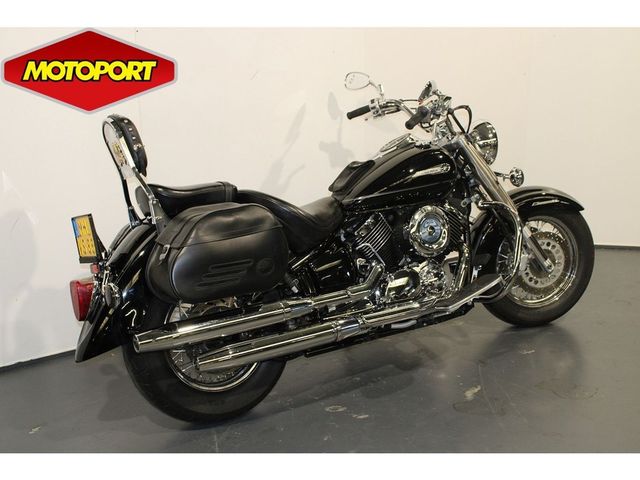 yamaha - xvs-1100-a-dragstar-classic